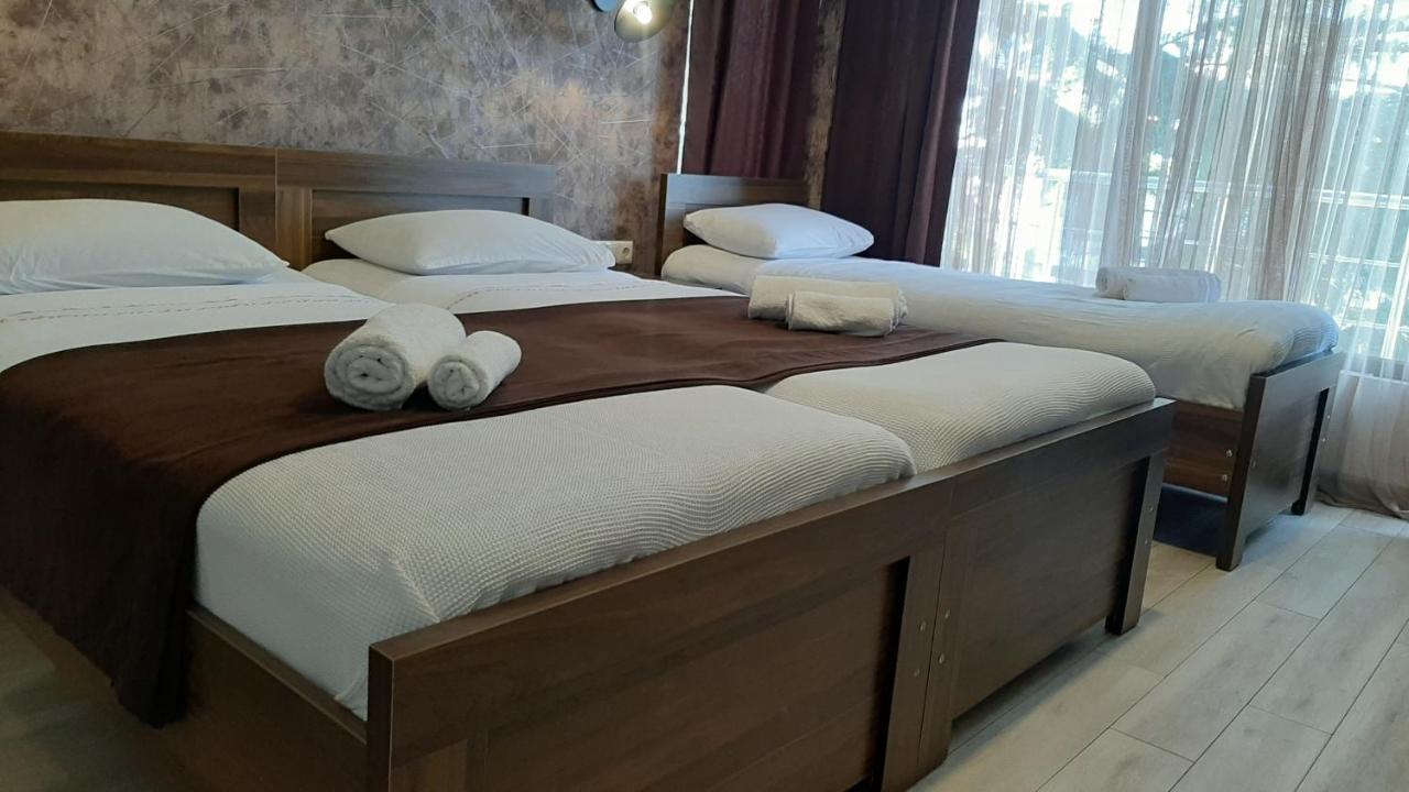 Balu Hotel Kobuleti Exterior foto
