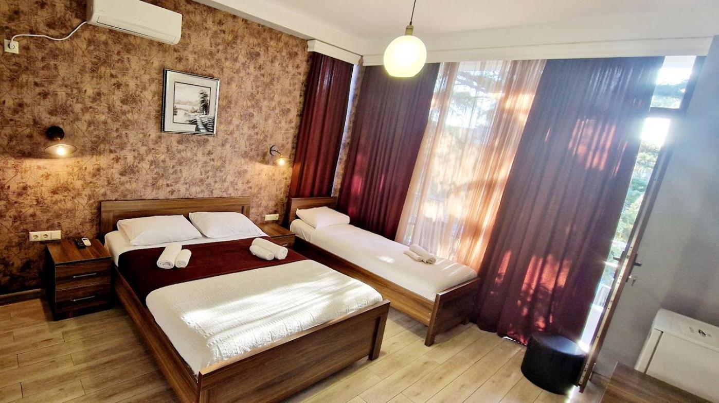 Balu Hotel Kobuleti Exterior foto
